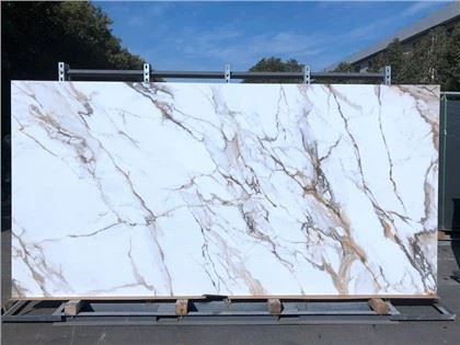 Baldosa de piedra sinterizada de lujo Calacatta